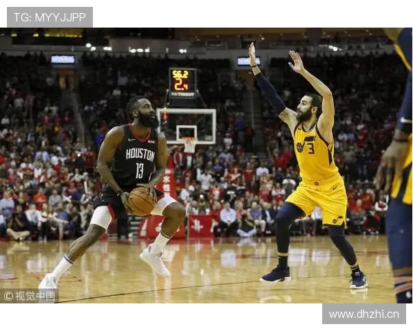 依据持球突破规则判定走步违例的具体标准与界限是什么